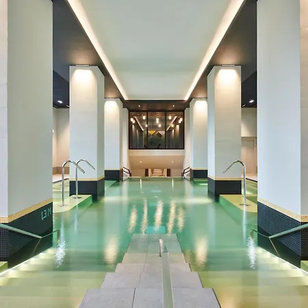 & Bleues Le Splendid ホテル 4*