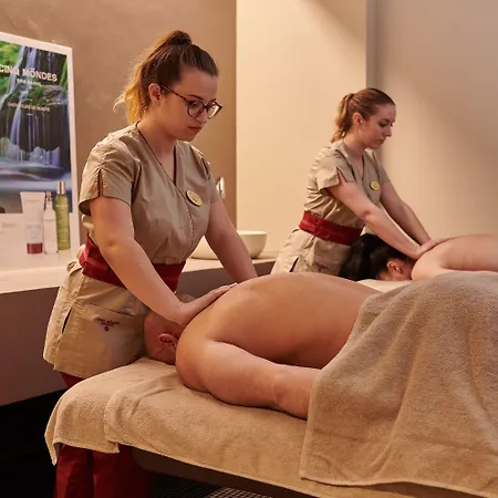 & Bleues Le Splendid 4* ダクス