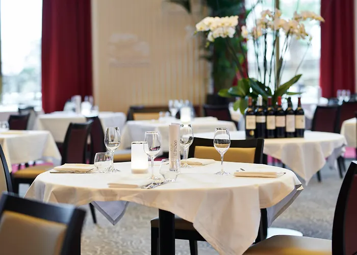 & Bleues Le Splendid