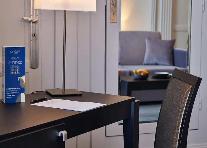 & Bleues Le Splendid 4*