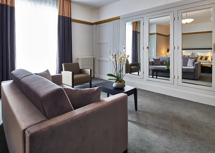 Hotel & Bleues Le Splendid