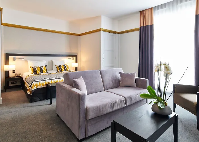 & Bleues Le Splendid 4*