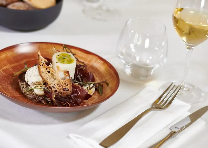 Hotel & Bleues Le Splendid 4*