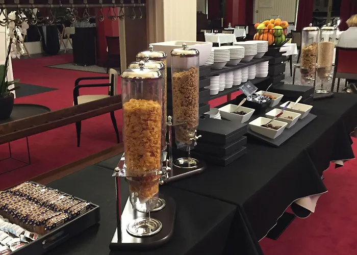 Hotel & Bleues Le Splendid 4*