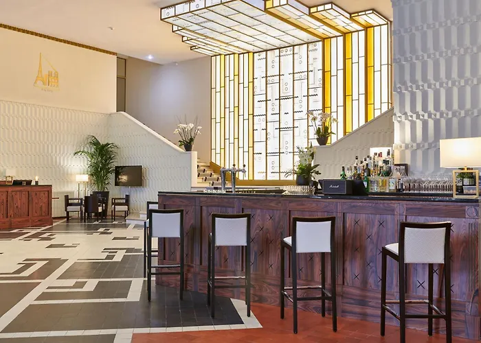 & Bleues Le Splendid 4* Dax