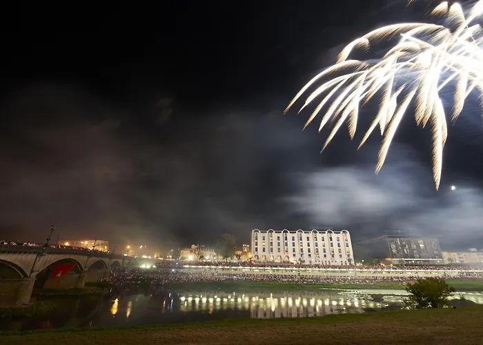 Hotel & Bleues Le Splendid Dax